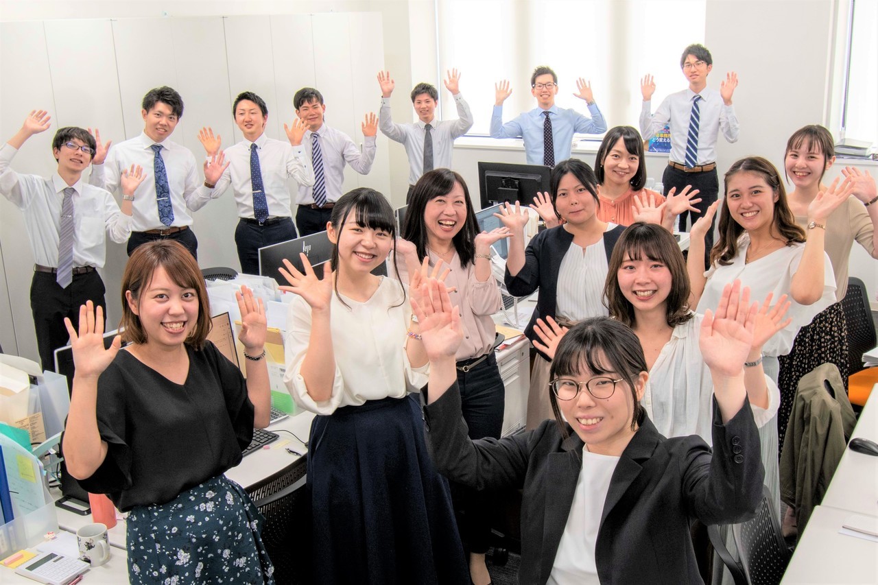 若くて頼れる事務所スタッフが対応いたします