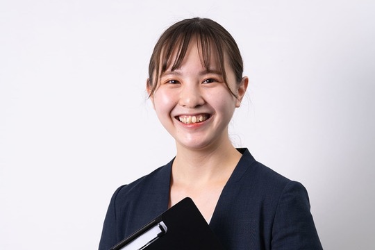 男性社員3